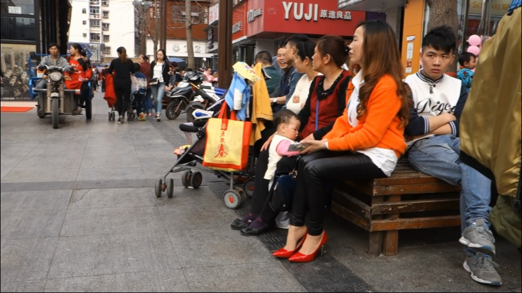 streetsnapdangl[00 01 03][20181129 222053 4]